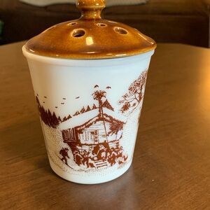 Vintage Amway Millglass winter